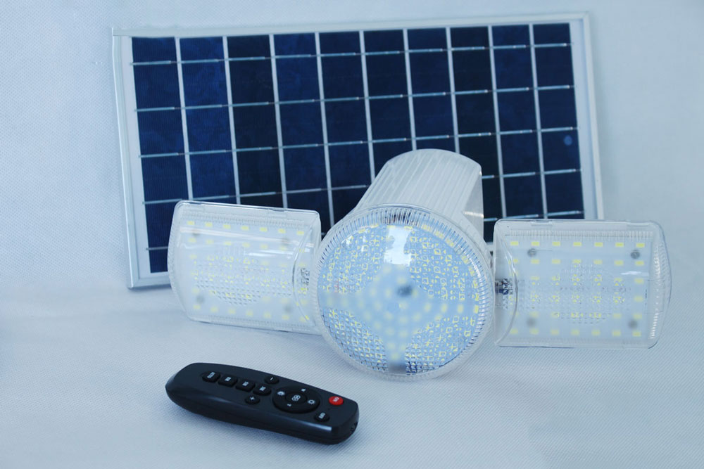 Đèn bóng búp năng lượng mặt trời 18W RoiLed sử dụng trong nhà - RT18W